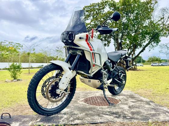 DUCATI DESERT X DUCATI DESERT X